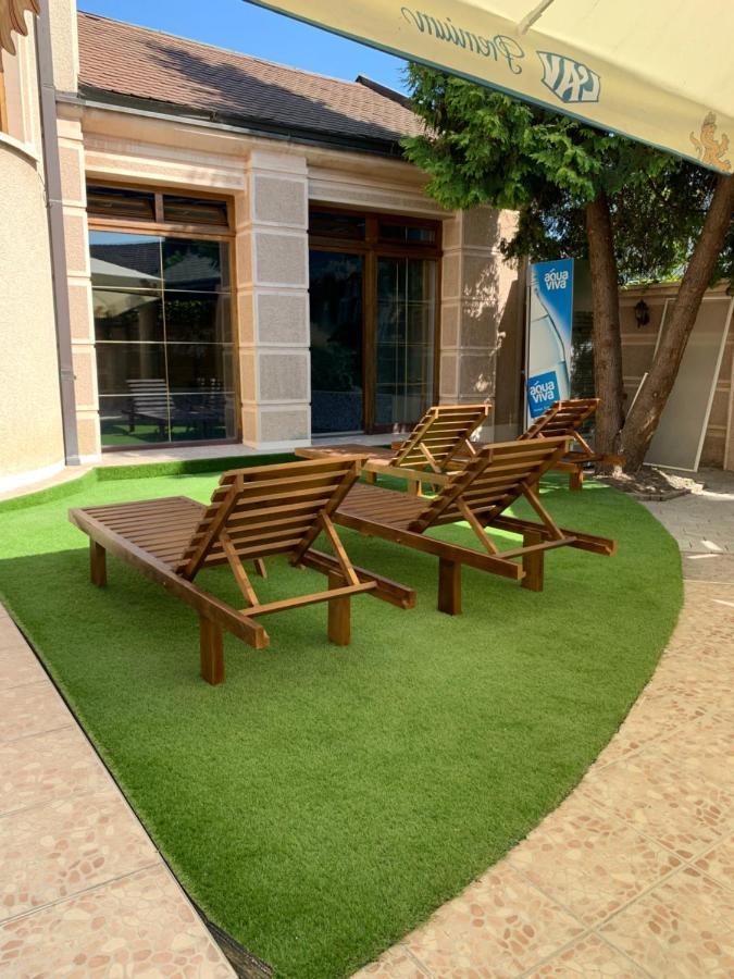Relax And Pool Apartments Novi Sad Luaran gambar