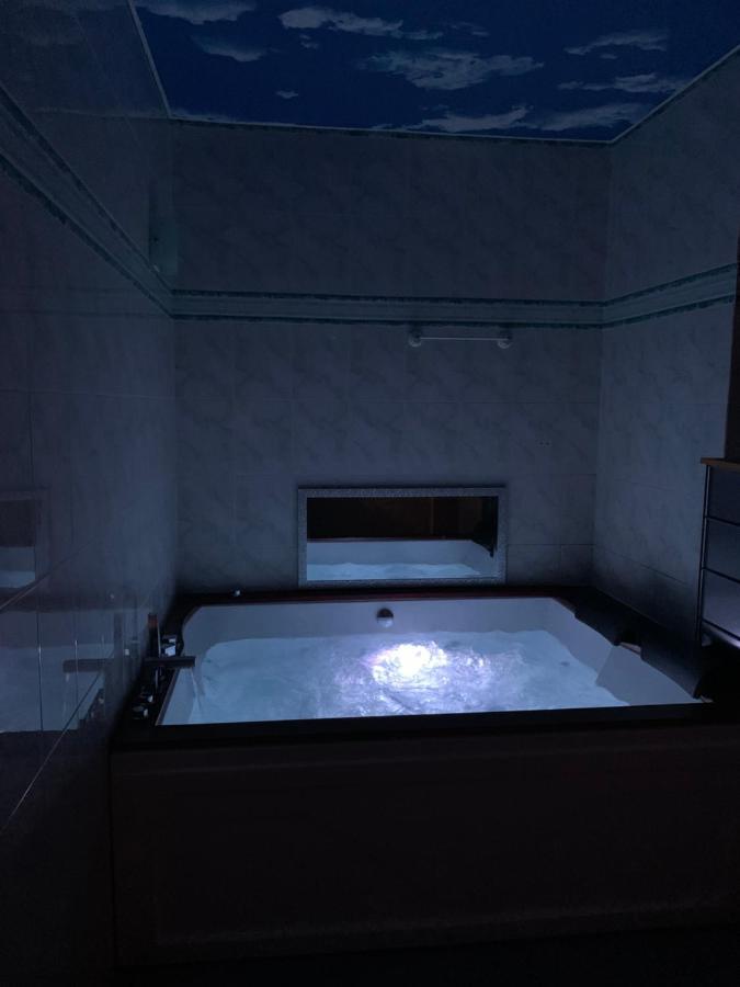 Relax And Pool Apartments Novi Sad Luaran gambar