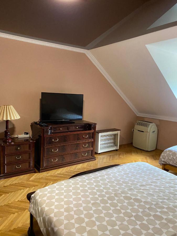 Relax And Pool Apartments Novi Sad Luaran gambar